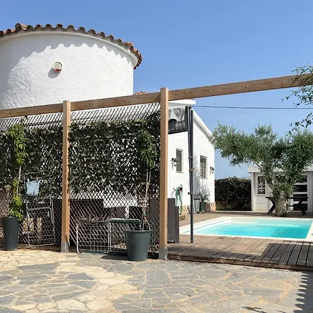 Raske- Piscina Privada, Jardin, Barbacoa, Bar, Caseta Infantil, Intimidad, A/a. Wi-fi. - Es-89-102