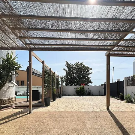 Hébergement de vacances Raske- Piscina Privada, Jardin, Barbacoa, Bar, Caseta Infantil, Intimidad, A/a. Wi-fi. - Es-89-102 Sant Pere Pescador