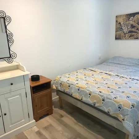 Raske- Piscina Privada, Jardin, Barbacoa, Bar, Caseta Infantil, Intimidad, A/a. Wi-fi. - Es-89-102 Holiday home
